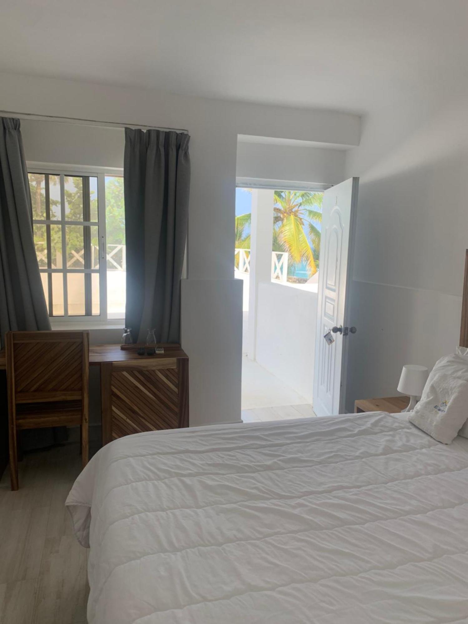 Hotel El Quemaito - Luxury Oceanfront Retreat Barahona Екстер'єр фото